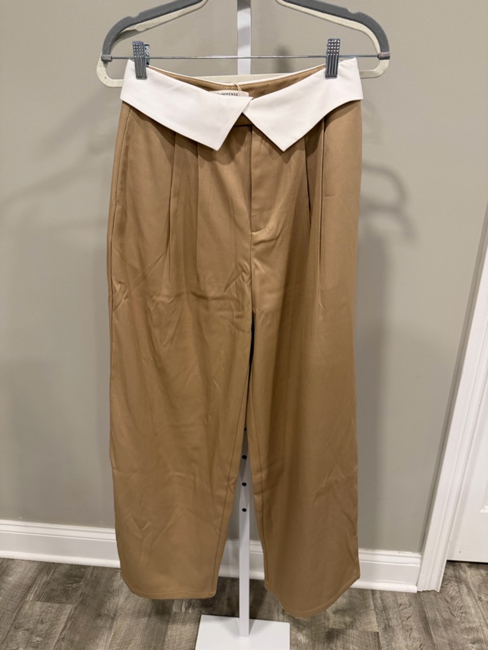 Men's Tan Wide-Leg Pants with White Contrast Waist